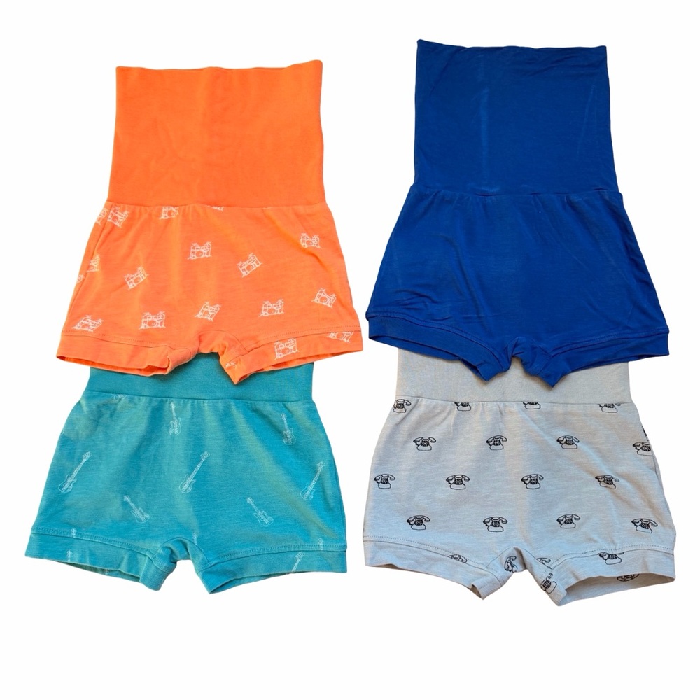 Kate Quinn 12-18M Shorts Bundle Bamboo + Little Liam Organic (4)
